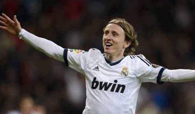 斯基拉：德罗西执教的热那亚想从罗马租借皮西利