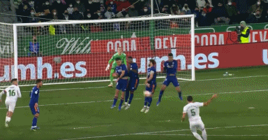 CBA：广东外援爆发 助球队大胜吉林男篮